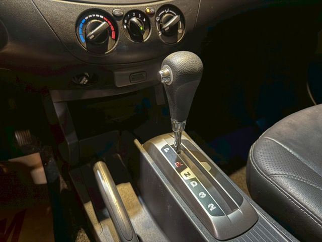 2.4精緻型  雙安 ABS 客貨兩用車 自用商用都方便 空間寬敞好運用  第19張相片