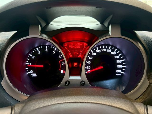 1.6自然進氣 只跑9萬  I-KEY 4安 摸門 導航 循跡 定速 恆溫 ABS  第15張相片