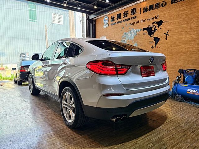 X DRIVER 28I I-KEY 8安電尾門 快撥 循跡 定速 雙電動椅 恆溫 ABS  第4張相片