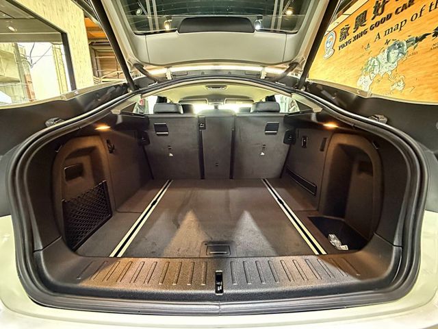 X DRIVER 28I I-KEY 8安電尾門 快撥 循跡 定速 雙電動椅 恆溫 ABS  第6張相片