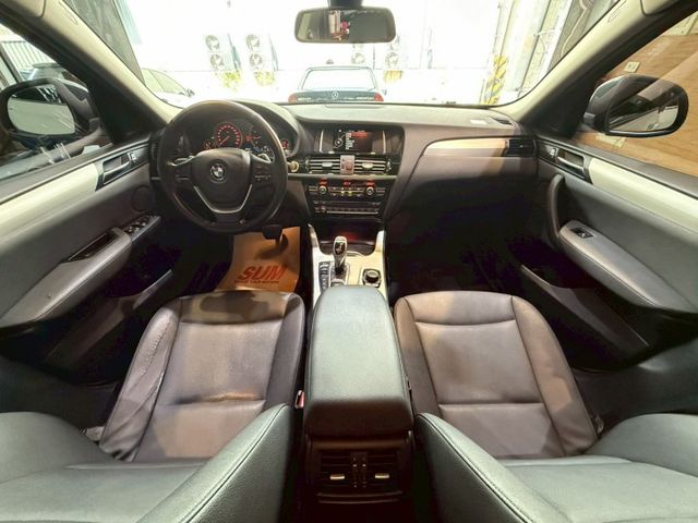 X DRIVER 28I I-KEY 8安電尾門 快撥 循跡 定速 雙電動椅 恆溫 ABS  第9張相片