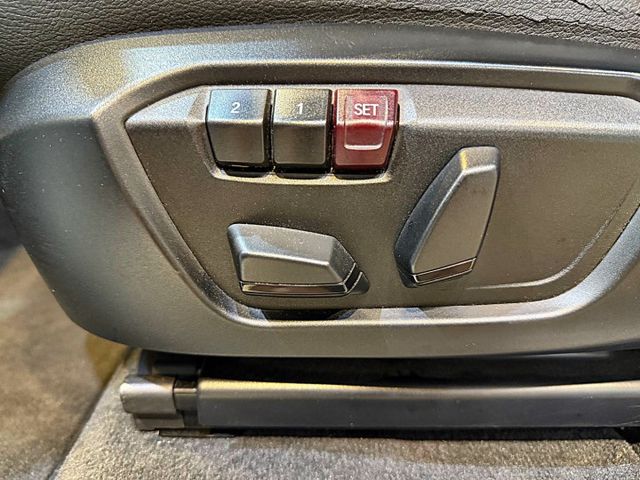 X DRIVER 28I I-KEY 8安電尾門 快撥 循跡 定速 雙電動椅 恆溫 ABS  第16張相片