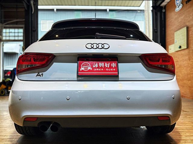 1.4 TFSI 6安 換檔快撥 定速 恆溫 ABS 安全首選  第5張相片