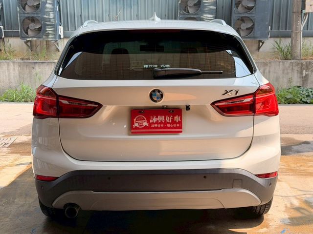 18I 1.5CC I-KEY 10安 電尾門 摸門 循跡 車道偏移 雙電動椅 定速 恆溫 ABS  第4張相片
