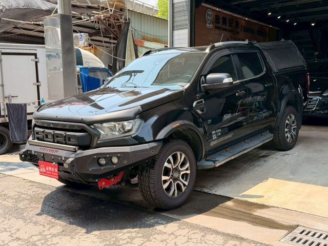 2.0 旗艦版 I-KEY 6安 摸門 導航 循跡 ACC跟車 車道偏移 定速 恆溫 ABS  第1張相片