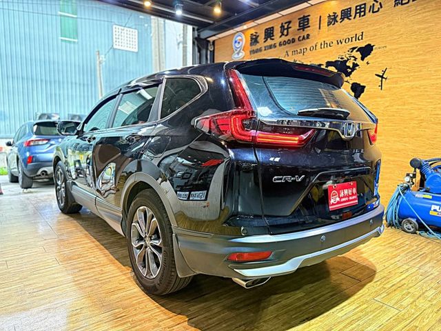 5.5代 VTI-S I-KEY 摸門 8安 電尾門 快撥 導航 ACC 車道偏移 定速 循跡 恆溫 ABS  第5張相片