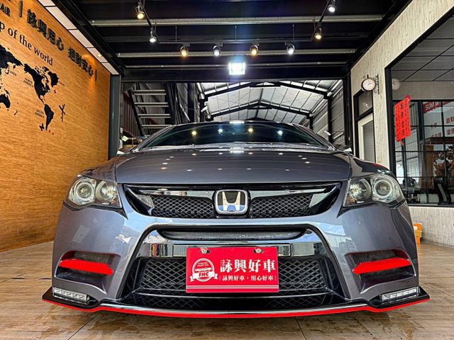 1.8 VTI-S  天窗 換檔快撥 定速 安卓機 導航 倒車顯影 恆溫  第4張相片