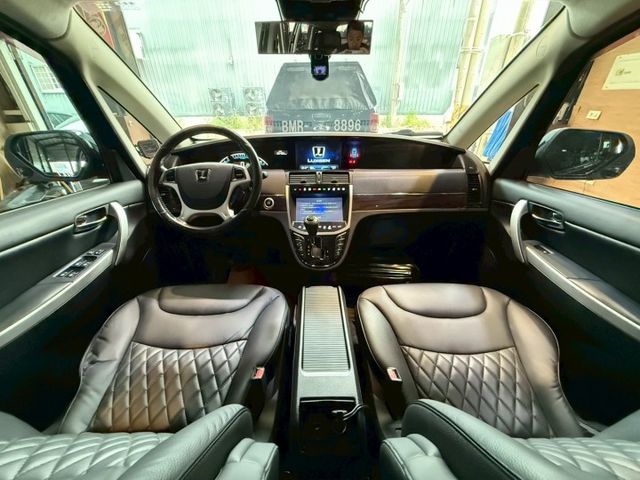 M7 TURBO旗艦型 只跑6萬 I-KEY 電動椅 360環景 電滑門 定速 JBL音響  第6張相片