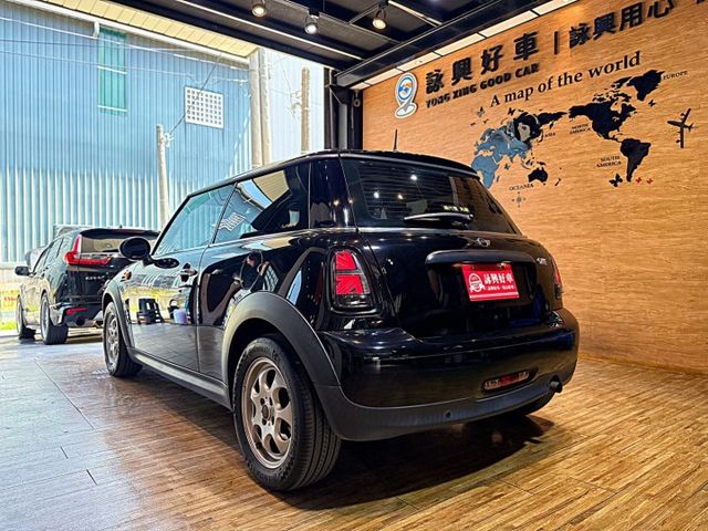 MINI ONE 1.6 經典時尚超吸睛 小巧可愛  第5張相片