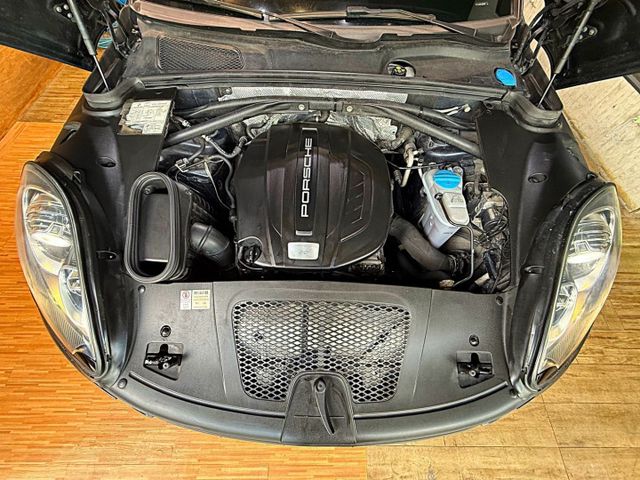 2.0 T 定速 電動尾門 快撥 倒車顯影 恆溫 循跡防滑 記憶電動椅 電折後視鏡  第20張相片