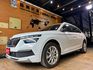 1.0豪華動能版 I-KEY 6安 摸門 電尾門 車道偏移 定速 恆溫 盲點 ABS  第1張縮圖