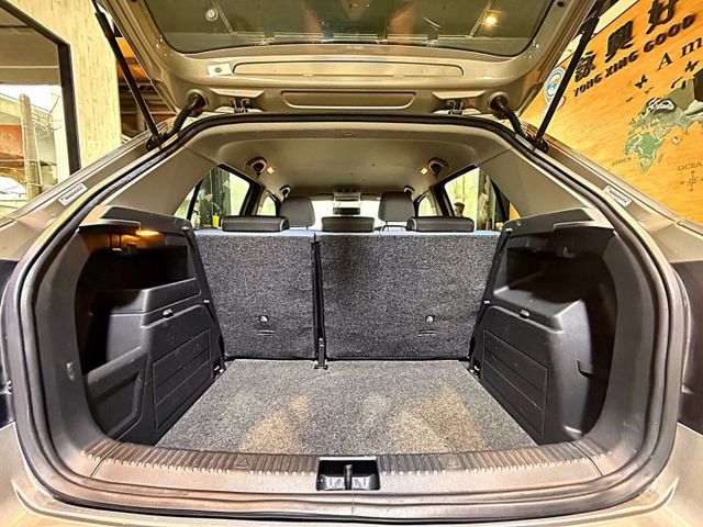 1.2TSI I-KEY 6安 定速 倒車顯影 ABS 安全首選  第5張相片