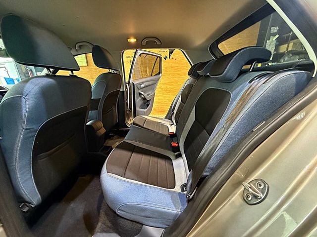 1.2TSI I-KEY 6安 定速 倒車顯影 ABS 安全首選  第12張相片