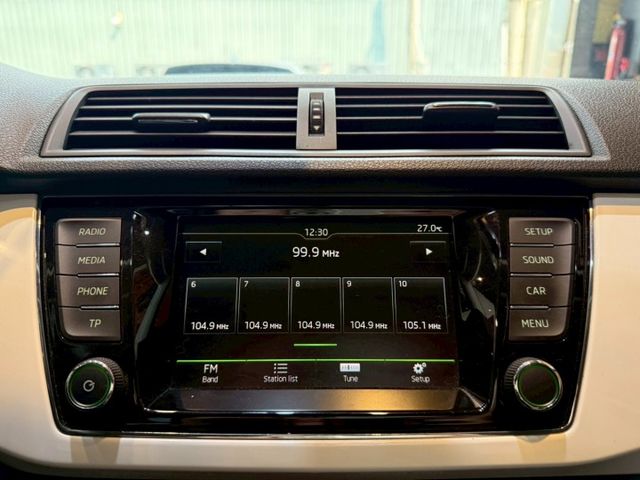 1.2TSI I-KEY 6安 定速 倒車顯影 ABS 安全首選  第16張相片