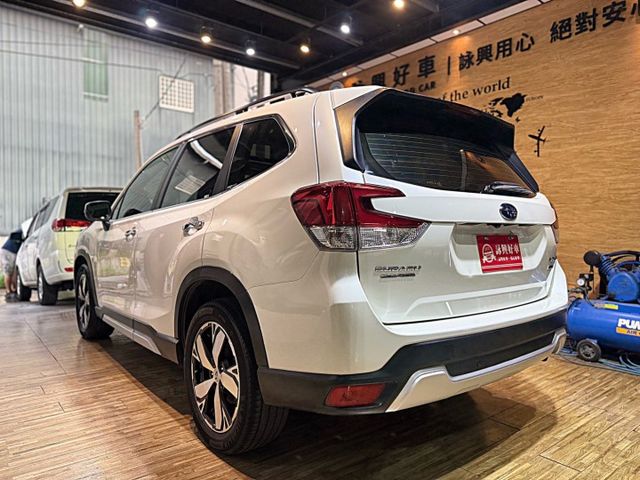 2.0i-S ES I-KEY 天窗 7安 電尾門 摸門 快撥 導航 ACC 車道偏移 雙電動椅 恆溫 定速 盲點ABS  第4張相片