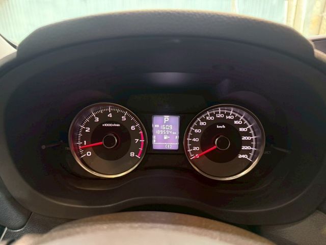 2.0 I-E 4WD 7安 快撥 循跡 定速 恆溫 電動椅 倒車顯影 ABS 安全首選  第15張相片