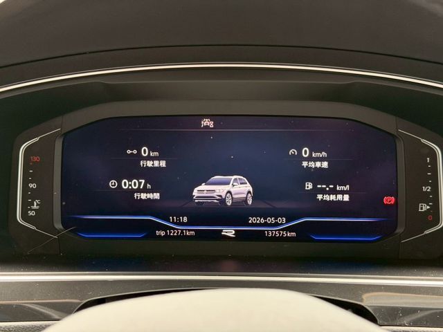 改款1.5 280 TSI I-KEY 7安 摸門 快撥 電尾門 導航 ACC跟車 360環景 電動椅 盲點 恆溫  第5張相片
