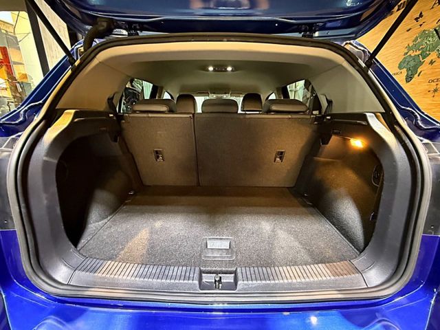 230TSI STYLE R-LINE I-KEY 6安 摸門 ACC 車道偏移 恆溫 盲點 循跡 ABS  第7張相片