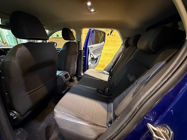 230TSI STYLE R-LINE I-KEY 6安 摸門 ACC 車道偏移 恆溫 盲點 循跡 ABS  第14張相片