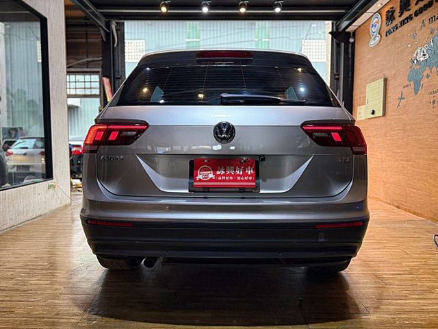 改款17年式 280TSI TRENDLINE 6安 循跡 ABS  第5張相片