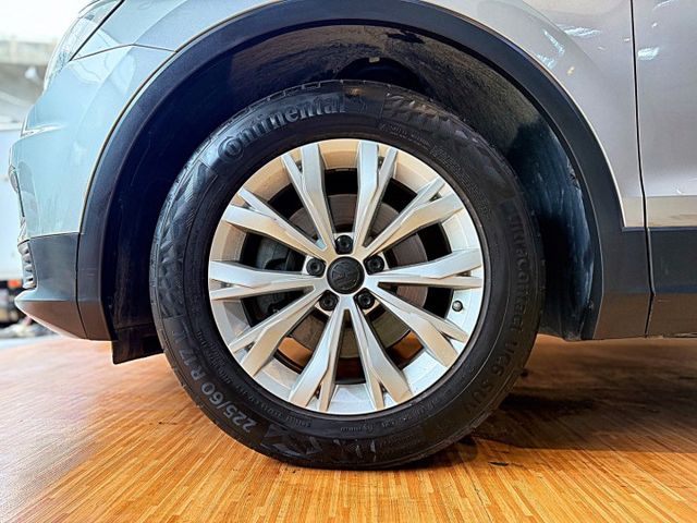 改款17年式 280TSI TRENDLINE 6安 循跡 ABS  第9張相片
