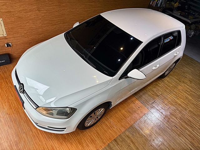1.2 TSI TL 只跑8萬 電動後視鏡 歐系底盤 安全又穩固  第2張相片