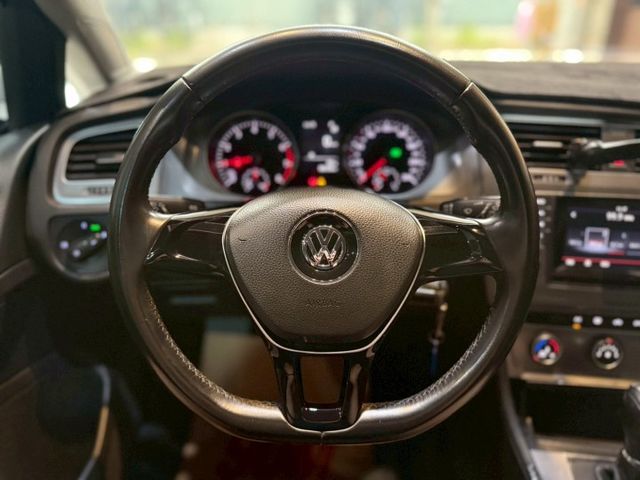 1.2 TSI TL 只跑8萬 電動後視鏡 歐系底盤 安全又穩固  第14張相片