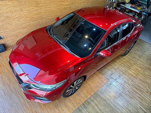 智駕尊爵版 I-KEY 6安 摸門 ACC跟車 360環景 倒車顯影 循跡 定速 恆溫 盲點 ABS  第2張相片
