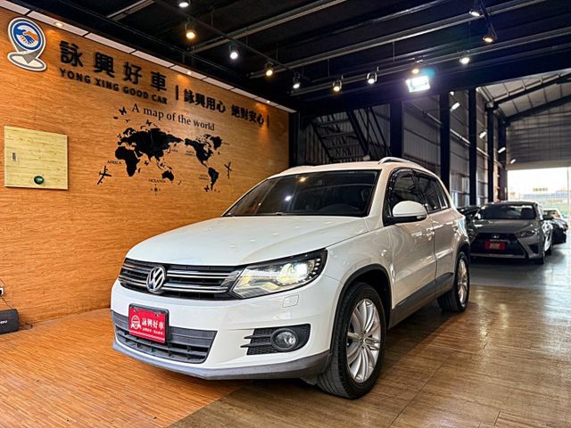 1.4TSI 只跑11萬 I-KEY 10安 摸門 導航 循跡 倒車顯影 定速 ABS  第1張相片