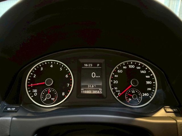 1.4TSI 只跑11萬 I-KEY 10安 摸門 導航 循跡 倒車顯影 定速 ABS  第15張相片