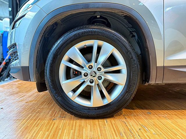1.4TSI 豪華菁英版 I-KEY 電尾門 摸門 10安 ACC跟車 環景 電動椅 盲點 ABS  第8張相片
