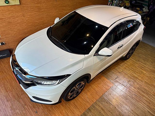 1.8S 只跑7萬 I-KEY 快撥 定速 多媒體影音 倒車顯影 循跡  第3張相片