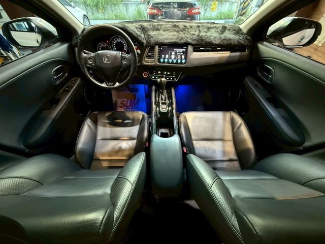 1.8S 只跑7萬 I-KEY 快撥 定速 多媒體影音 倒車顯影 循跡  第10張相片