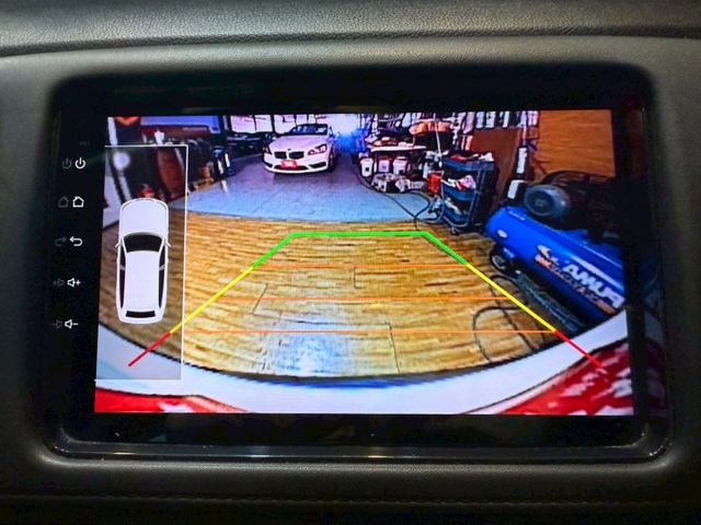 1.8S 只跑7萬 I-KEY 快撥 定速 多媒體影音 倒車顯影 循跡  第16張相片