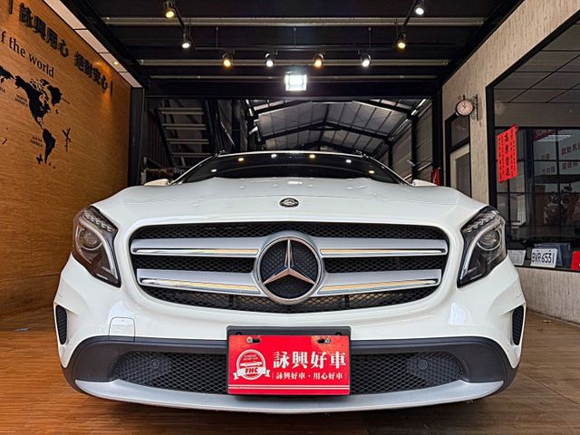 GLA180 I-KEY 8安 電尾門 快撥 定速 電動椅 恆溫 安全首選  第2張相片