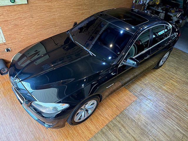 520D I-KEY 天窗 8安 電尾門 快撥 循跡 雙電動椅 360環景 多媒體影音 定速 恆溫 ABS  第2張相片