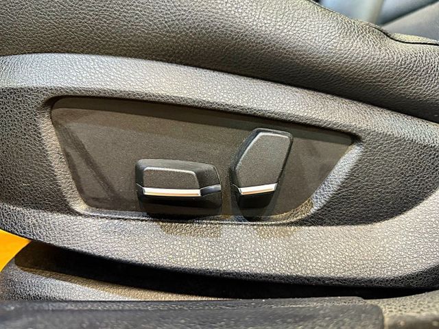 520D I-KEY 天窗 8安 電尾門 快撥 循跡 雙電動椅 360環景 多媒體影音 定速 恆溫 ABS  第17張相片