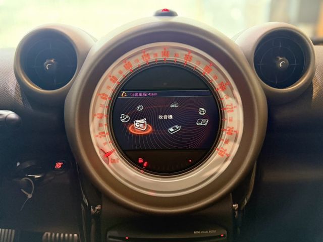 COUNTRY MAN COOPER S 6安 換檔快撥 循跡 定速 恆溫 ABS  第17張相片