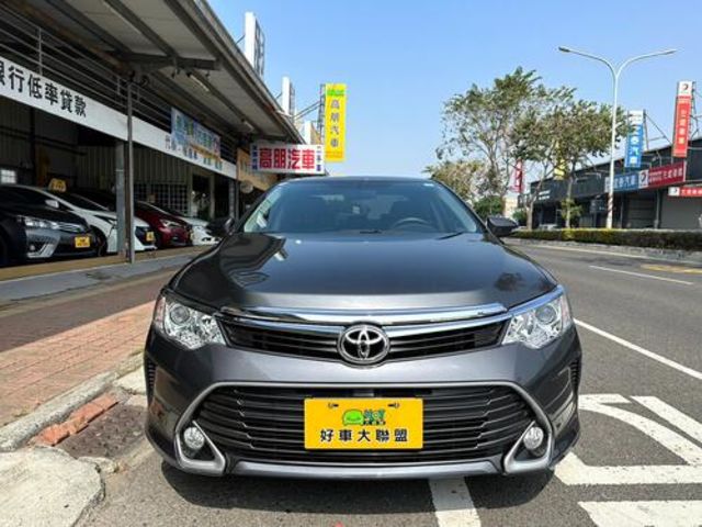 TOYOTA豐田 CAMRY  第2張相片
