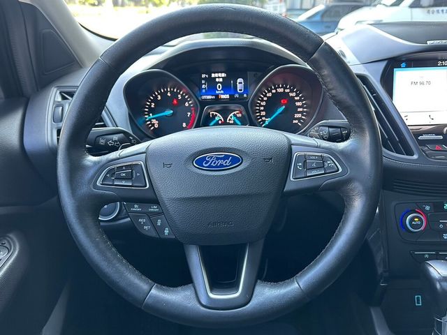 FORD福特 KUGA  第16張相片