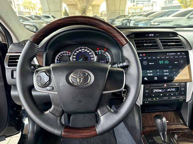 TOYOTA豐田 CAMRY  第15張相片