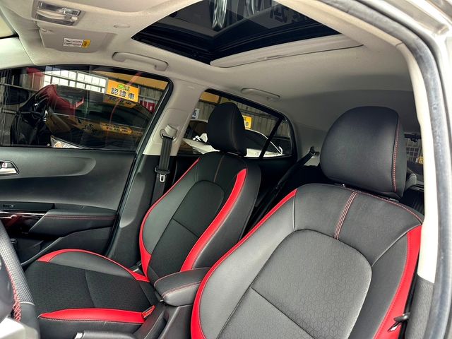 KIA起亞 PICANTO  第9張相片
