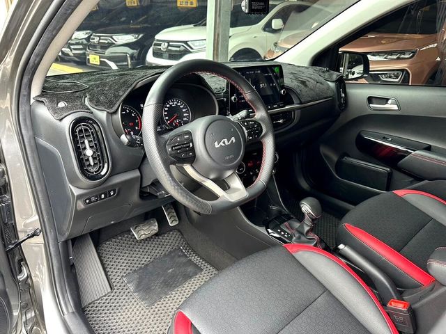 KIA起亞 PICANTO  第11張相片