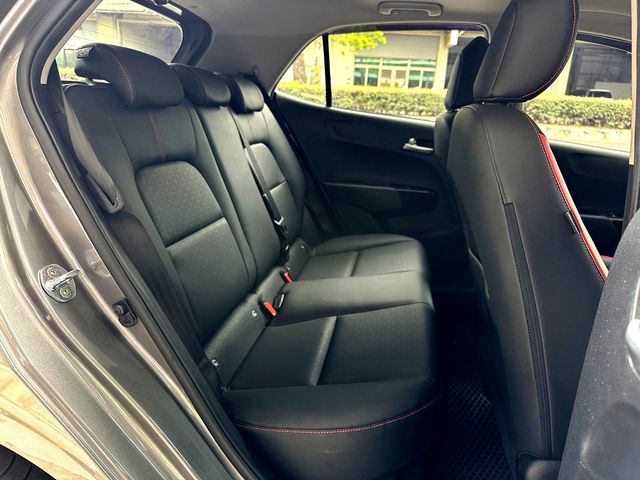KIA起亞 PICANTO  第15張相片