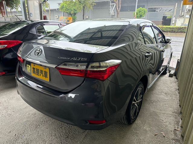 TOYOTA豐田 ALTIS  第2張相片