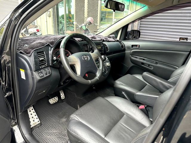 TOYOTA豐田 WISH  第9張相片