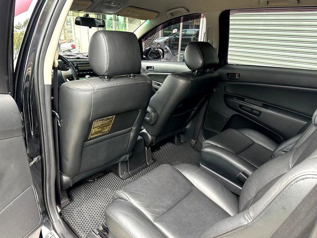 TOYOTA豐田 WISH  第13張相片