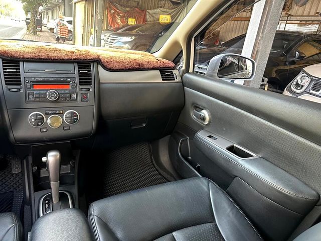 NISSAN日產 TIIDA  第8張相片