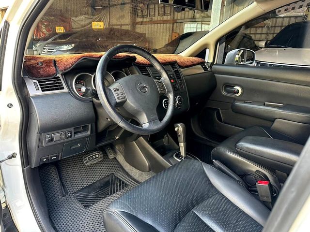 NISSAN日產 TIIDA  第9張相片