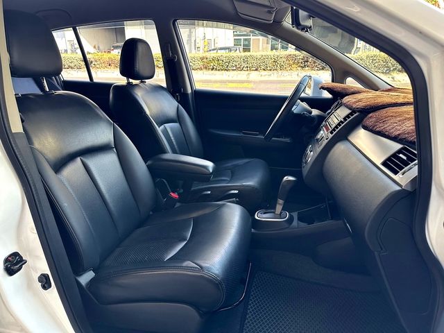 NISSAN日產 TIIDA  第12張相片